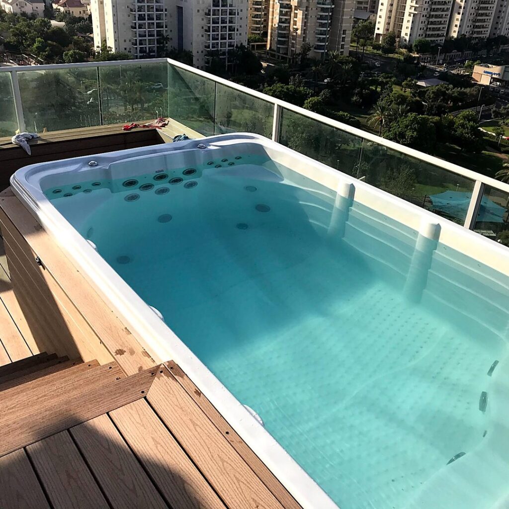Swim-Spa-5800-gal-2